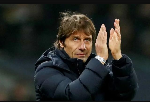 开云体育APP下载-梁熙明：齐肩瓜渣图脚踩曼奇尼，孔蒂你凭什么？